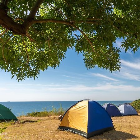Steller Hostel & Camping Odessa Buitenkant foto