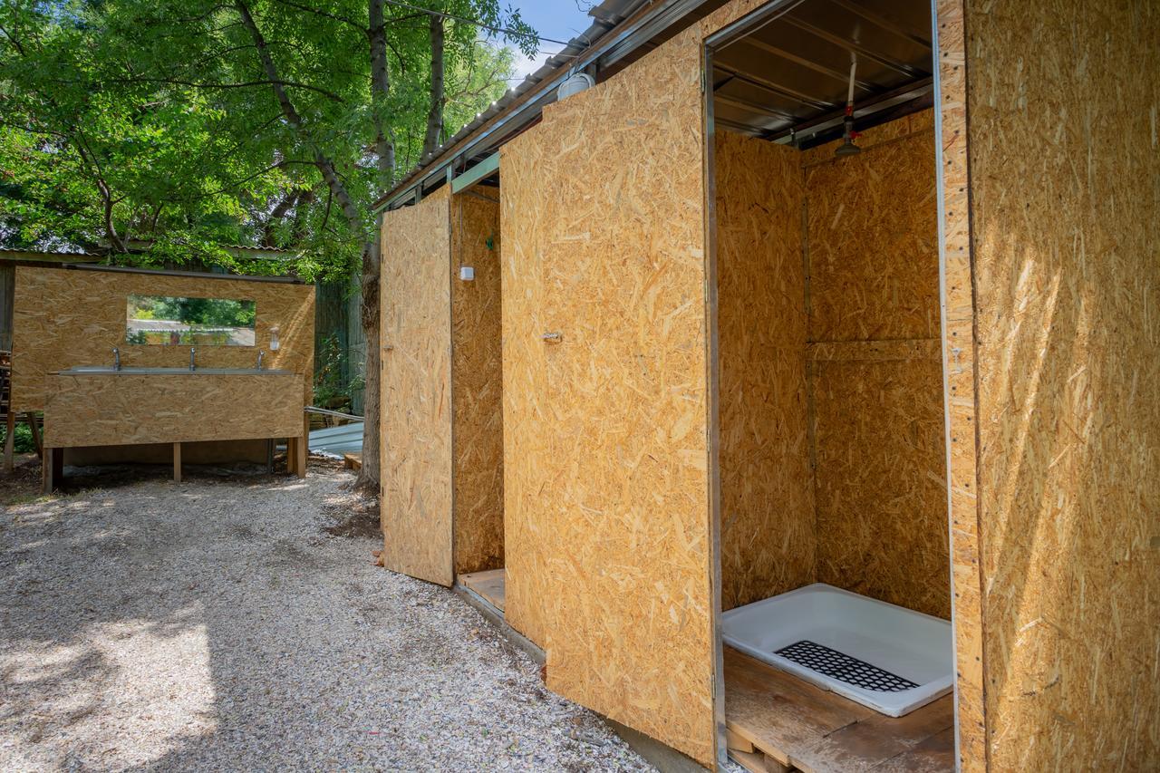 Steller Hostel & Camping Odessa Buitenkant foto