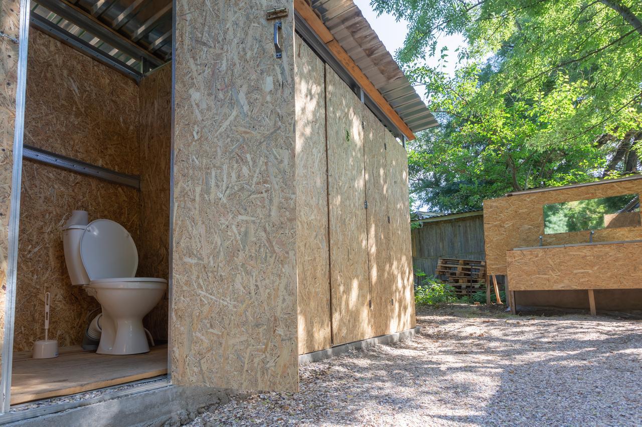 Steller Hostel & Camping Odessa Buitenkant foto